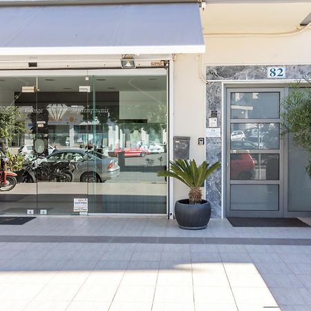Aurora Urban Condo Heraklion  Bagian luar foto